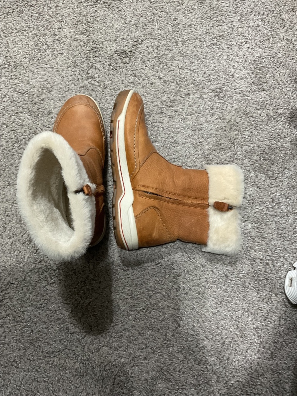 Women’s Ecco Winter Boots Size 40